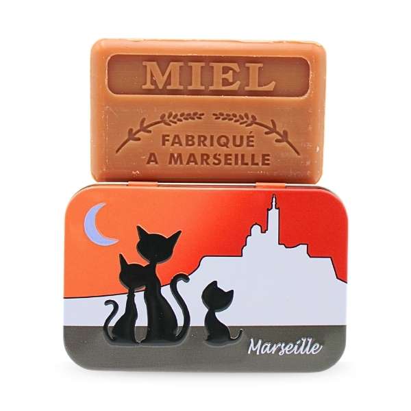 Ozdobne pudełko z mydłem marsylskim